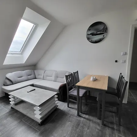 Vulcano Appartement Perná