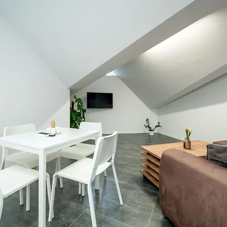 Vulcano Appartement Perná